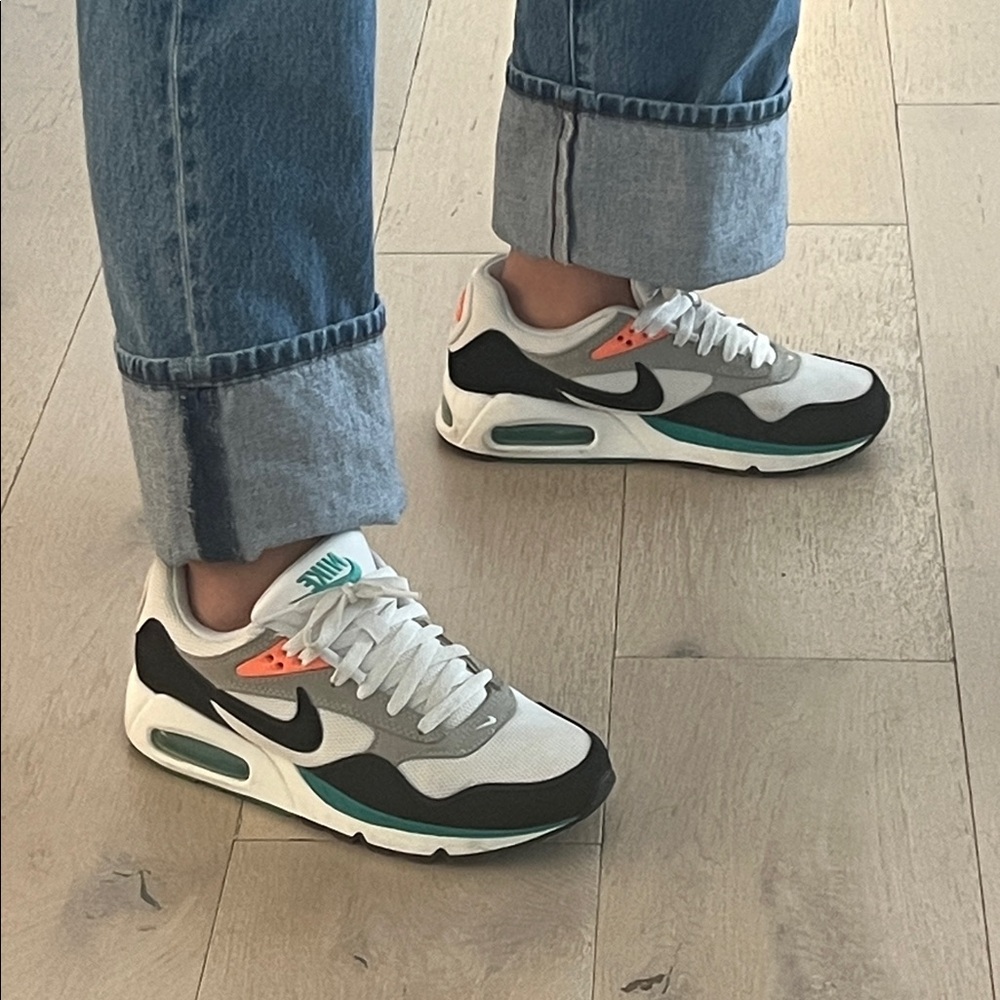 Nike Air Max Correlate Women's Shoes_ Size 7.5